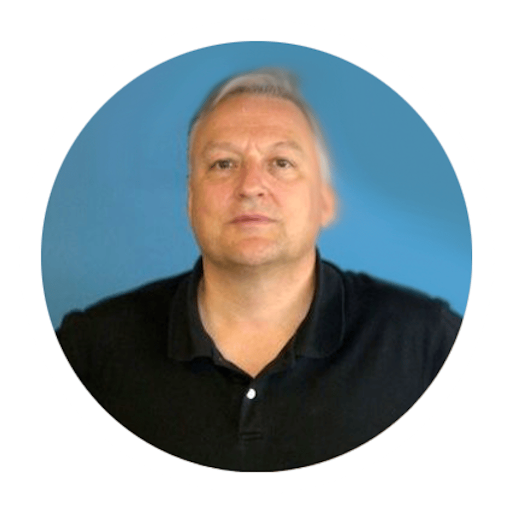 Derek Lipscombe, Director Major Accounts, VOSS