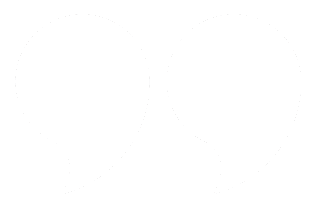 Quotation mark in white - end