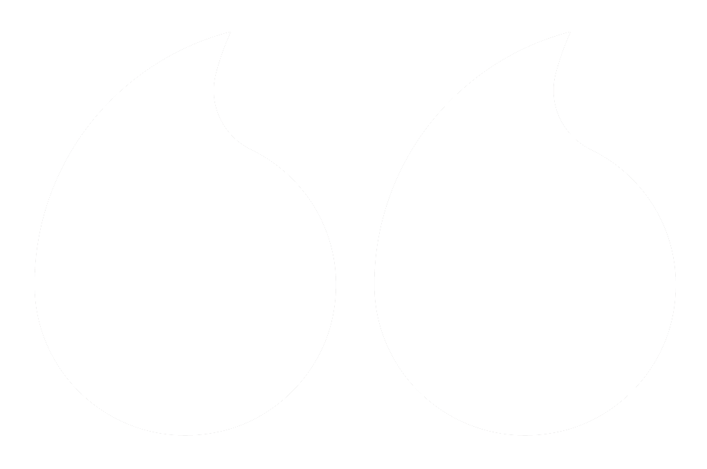 Quotation mark in white - start